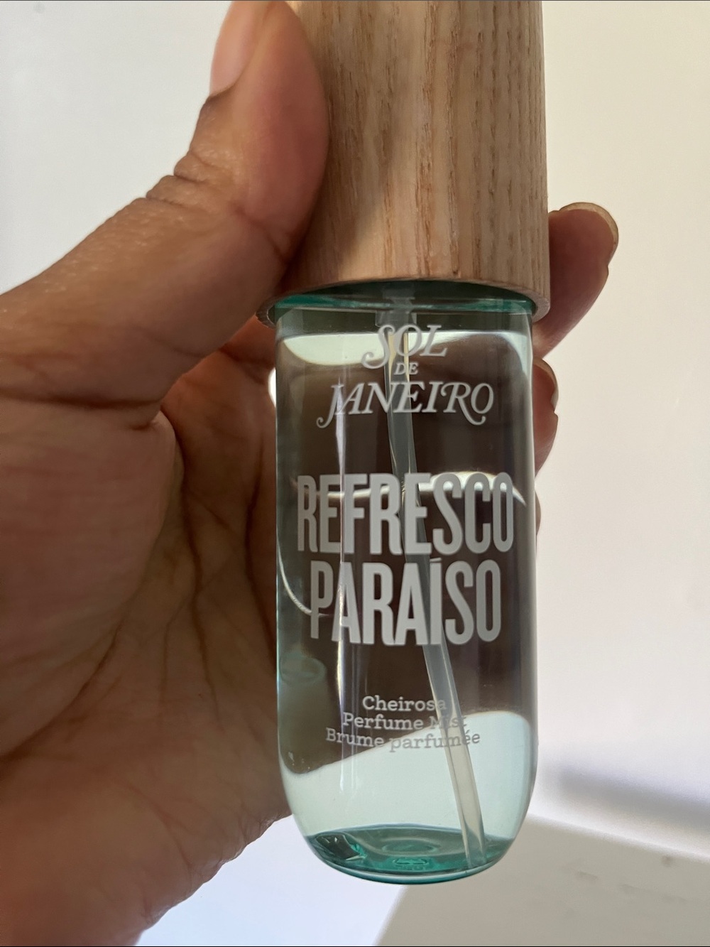 Sol de Janeiro Refresco Paraíso Perfume Mist — Green & Wood-Tone - Picture 2 of 4